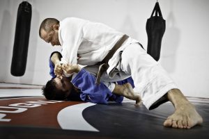 Jiu-Jitsu Training im Dojo